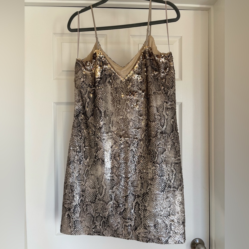 NWT Cupcakes & Cashmere Snakeprint Sequin Spaghetti Strap Mini Dress in Medium - Picture 3 of 16